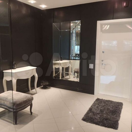 2-к. квартира, 97 м², 6/9 эт.