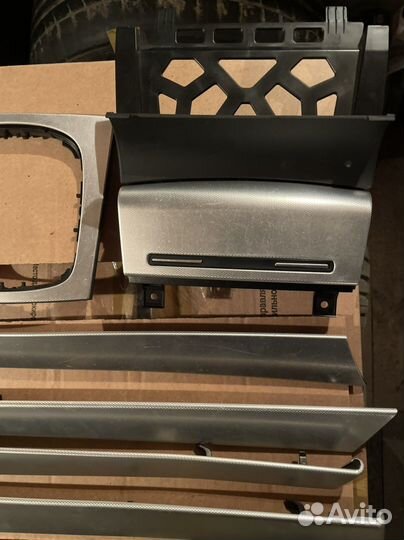 Декоративная накладкасалона audi a3 p8