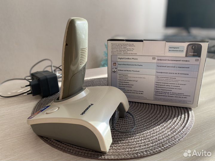 Телефон Panasonic стационарный
