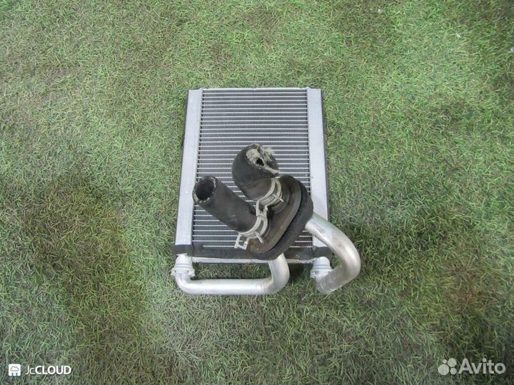 Радиатор печки на toyota funcargo NCP21 1NZ-FE