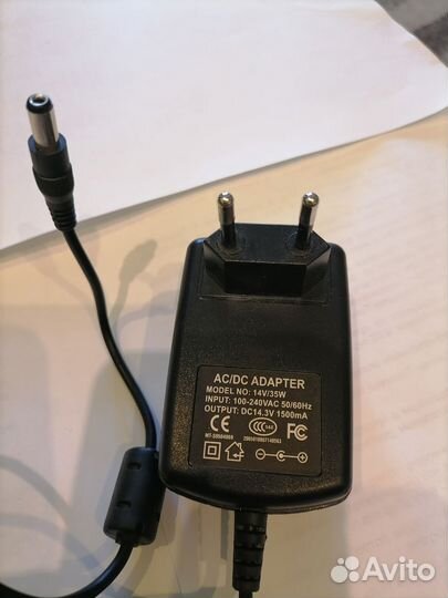 Блок питания 14,3 v;1,5 A