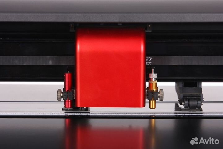 Плоттер режущий StarCut V48/A, 1350 мм, новый