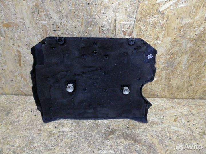 Декоративная крышка двигателя Land Rover 4