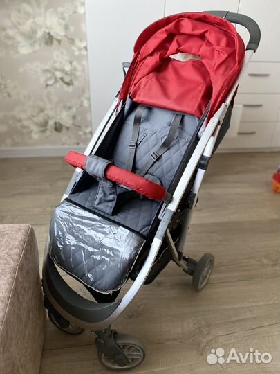 Прогулочная коляска babyton