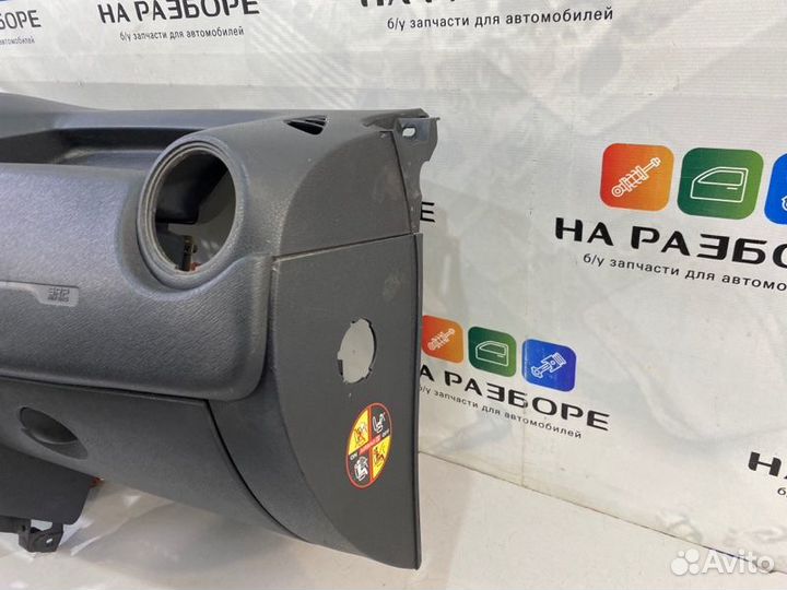 Торпедо Renault Duster HSA K4M 2012