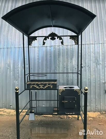 Мангальная зона с крышей