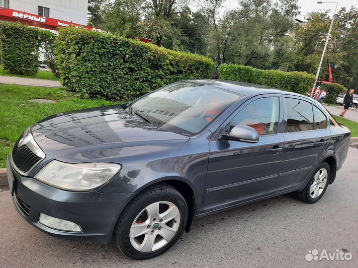 Skoda Octavia 1.6 AT, 2009, 285 000 км