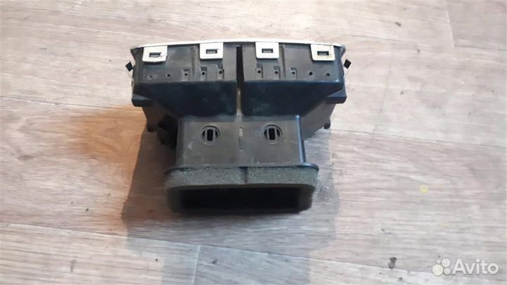 Дефлектор воздушный Audi A6 C6 2004-2011