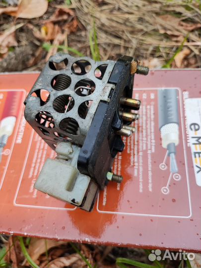 Реостат печки mercedes w124