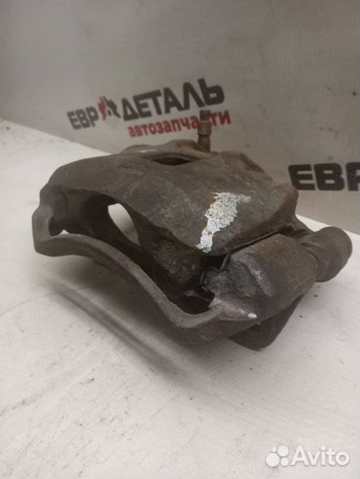 Суппорт тормозной передний правый Hyundai Accent