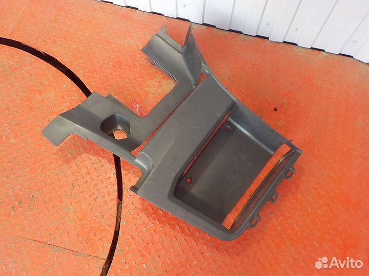 Корпус подножки нижний левый Scania P,G,R series