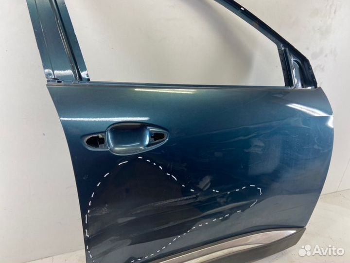 Дверь передняя правая Peugeot 5008 2017