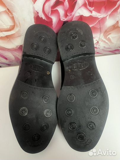 Туфли военные лакированные лабутены