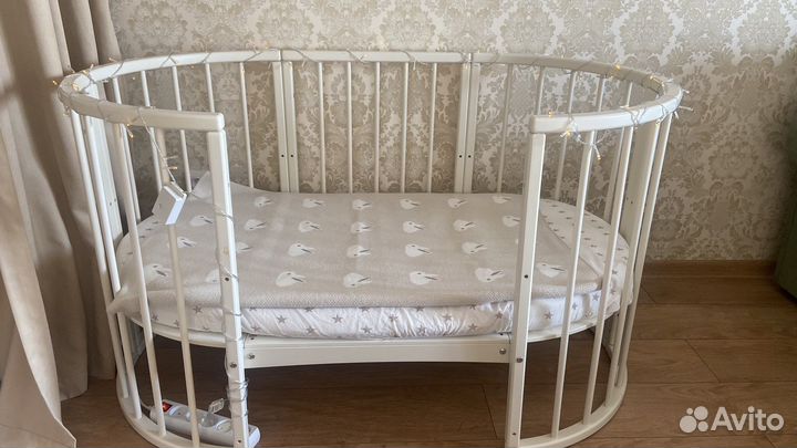 Кроватка трансформер 8 в 1 детская с маятником