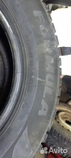 Pirelli Formula Ice 215/65 R16