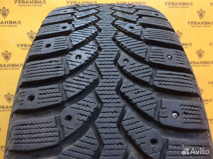 Bridgestone Blizzak Spike-01 195/60 R15 88T