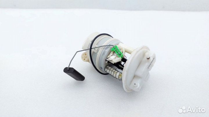 Б/У Насос топливный Состояние отличное, оригинал