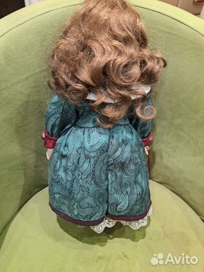 Кукла фарфоровая коллекционная Remeco Collection