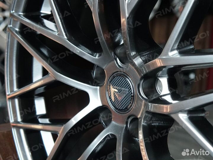 Литые диски Vorsteiner R18 для Skoda. Арт1413