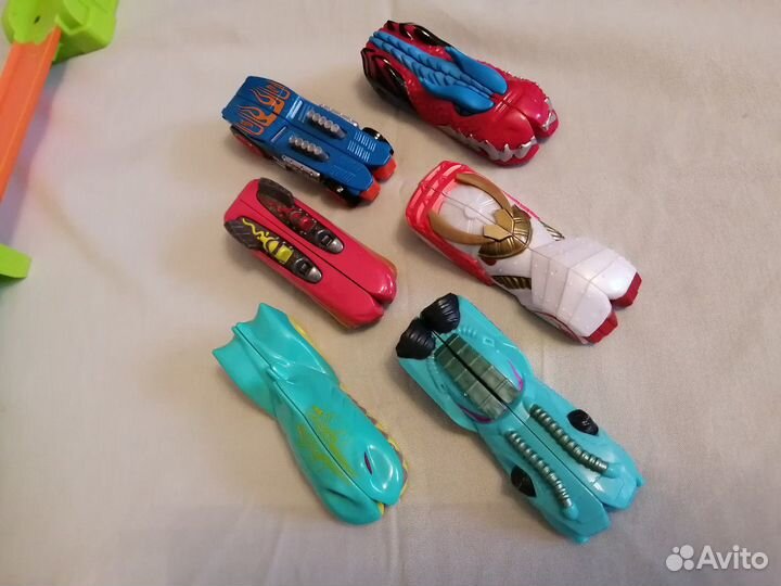 Трек Hot Wheels пила