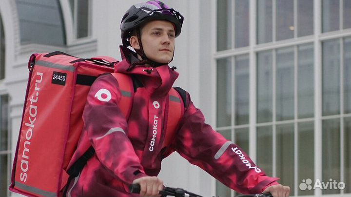 Курьер в доставку Самокат