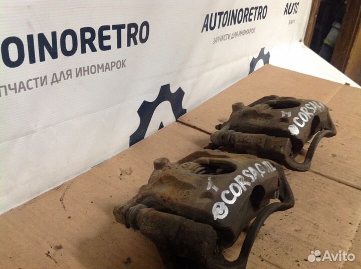 Суппорт передний Opel Korsa. C