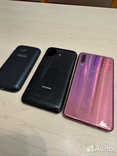 Телефоны разные