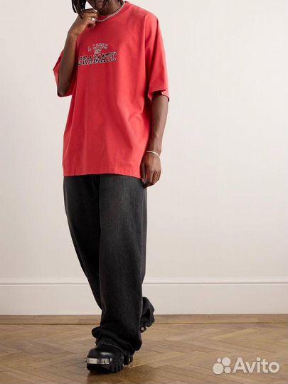 Футболка vetements