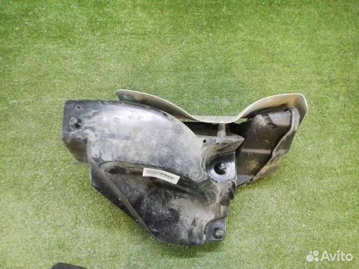 Корпус воздушного фильтра BMW 3er M340iX G20 (2018