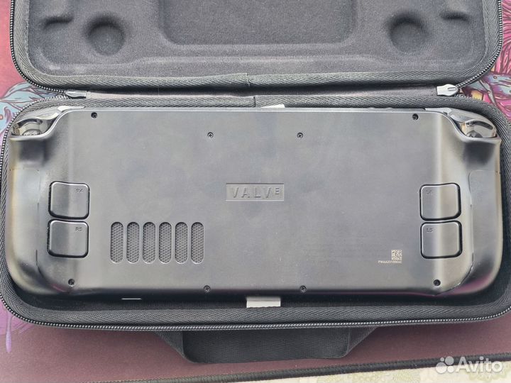 Игровая приставка Steam Deck 256Gb