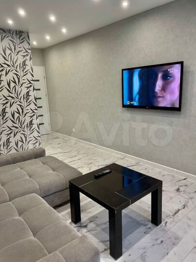 2-к. квартира, 65 м², 2/9 эт.