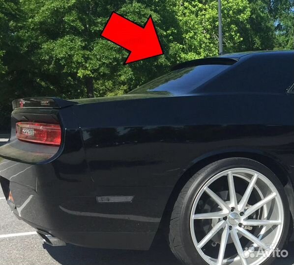 Козырек заднего стекла Dodge Challenger 2008