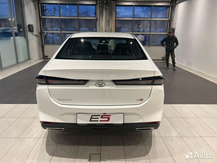 Kaiyi E5 1.5 CVT, 2023