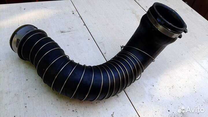 Патрубок интеркулера Mercedes C-Class W204