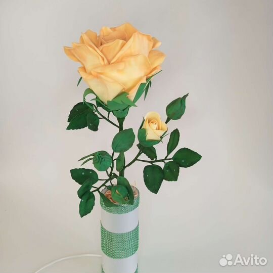 Светильник из изолона