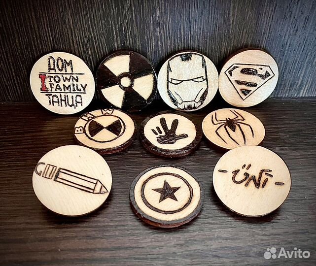 Значки на заказ