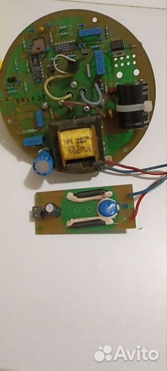 Плата с лампой от импульсной мигалки Comet