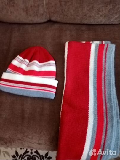 Шапка с шарфом