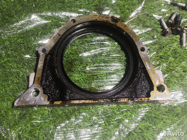 Крышка коленвала BMW 3 e46