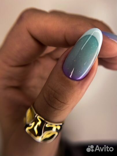 Маникюр педикюр