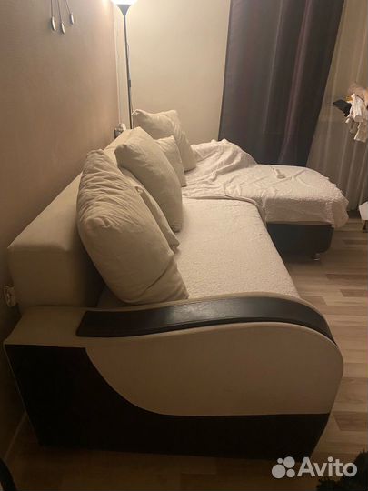 Диван угловой