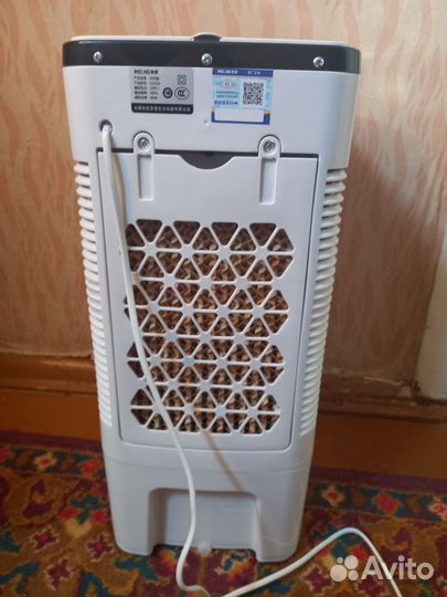 Напольный мобильный кондиционер
