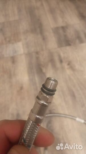 Гибкое соединение для холодной и горячей воды