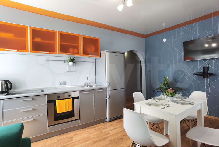 2-к. квартира, 60 м², 1/16 эт.