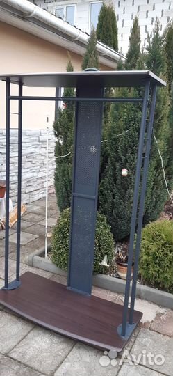 Вешалка для одежды напольная металлическая