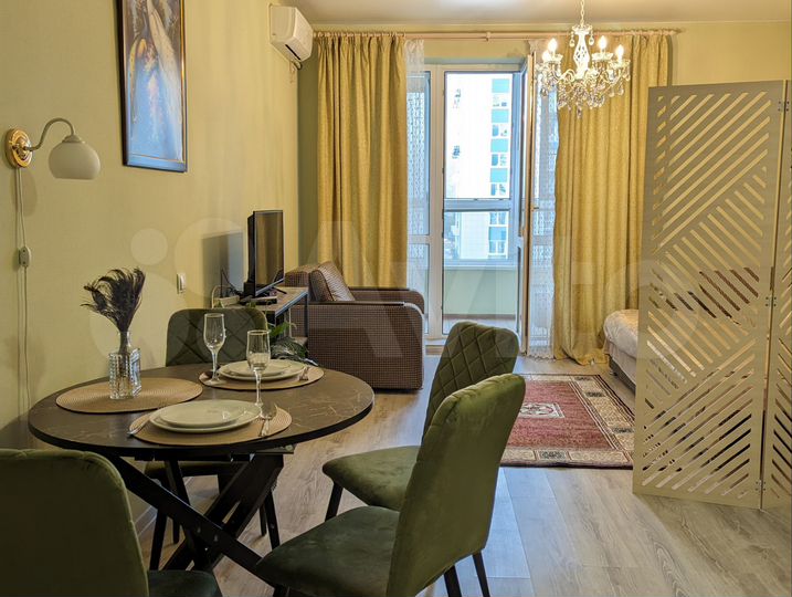 Апартаменты-студия, 38 м², 14/21 эт.