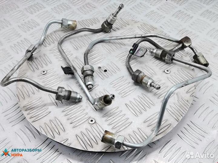 Трубка топливная Toyota Corolla 9 (E120/E130)