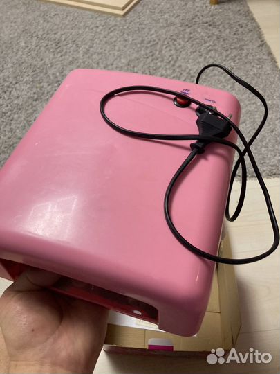 Лампа для маникюра