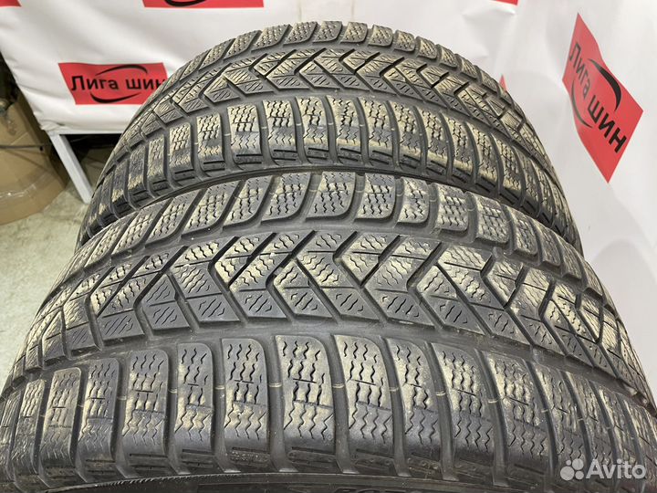 Pirelli Winter Sottozero 3 245/40 R18