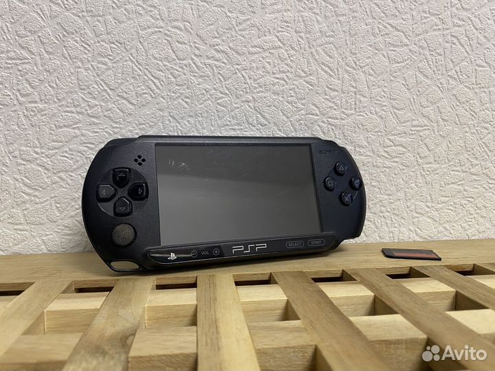 Psp e1008